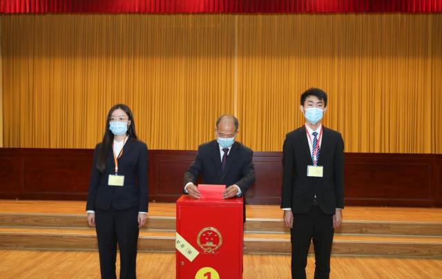 静海区人大代表投票选举工作全面启动 刘春雷金汇江赵恩海以普通选民身份参加