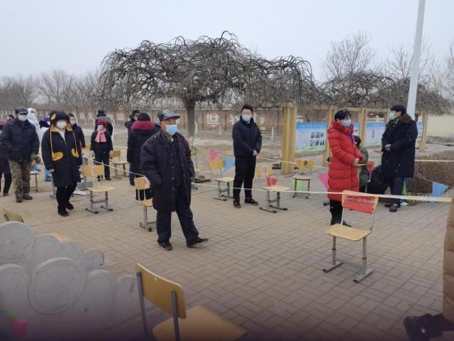 青年齐上阵 无私战“疫”线