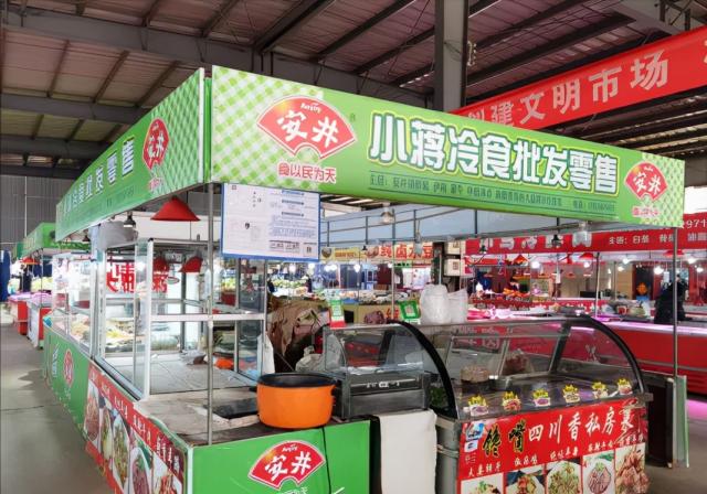 小餐饮华丽变身“上档次”“头回客”纷纷变成“回头客”