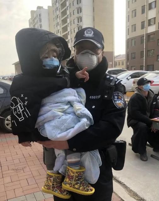 融媒随笔丨当疫情来到身边