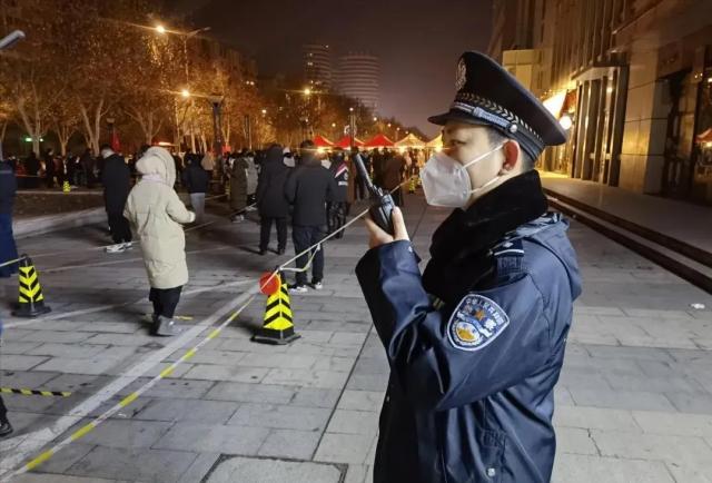 融媒随笔丨当疫情来到身边