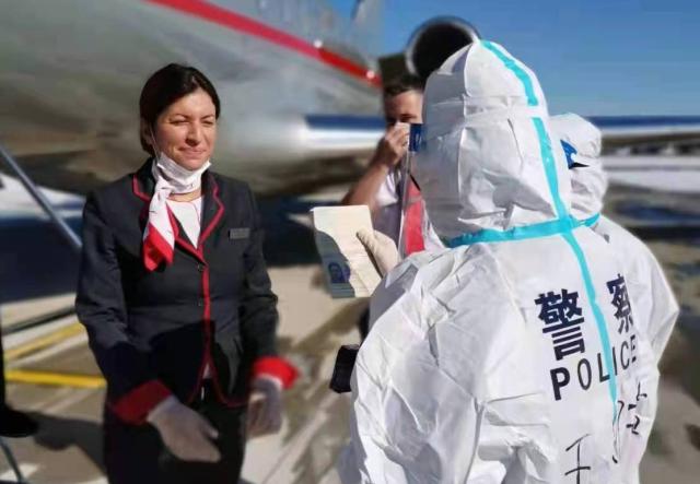 新春走基层| 天津，为国门“守岁”