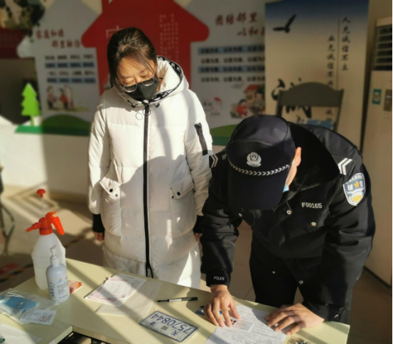 我为群众办实事丨安“牌”！上门！家门口有了“车管所”
