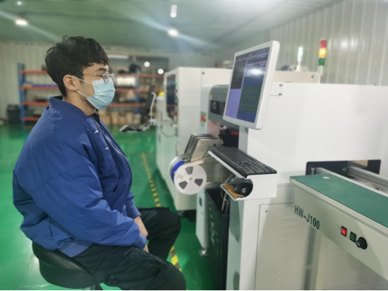奋进新征程 建功新时代 | 园区“搭把手”助推企业上市、创新“双升级”