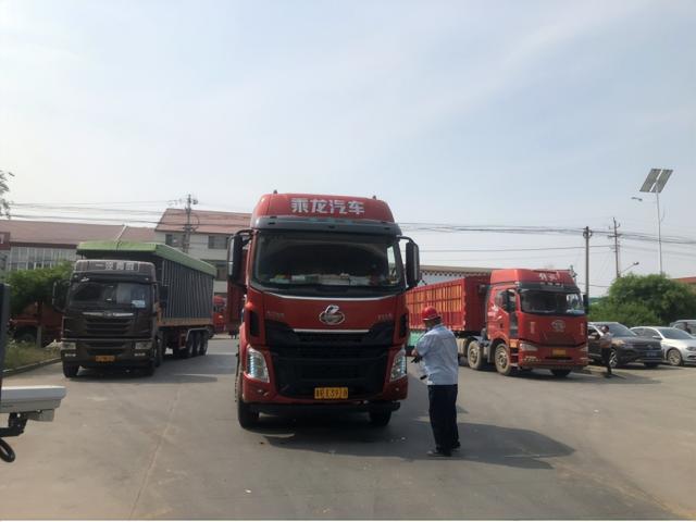 奋进新征程 建功新时代丨吐故纳新，常储常新！粮食轮换工作进行中……