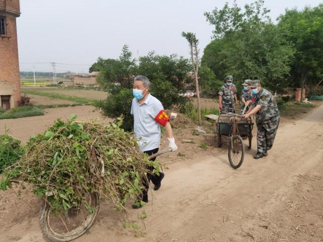 奋进新征程 建功新时代丨这支永不褪色的“橄榄绿”，温情演绎“志愿红”