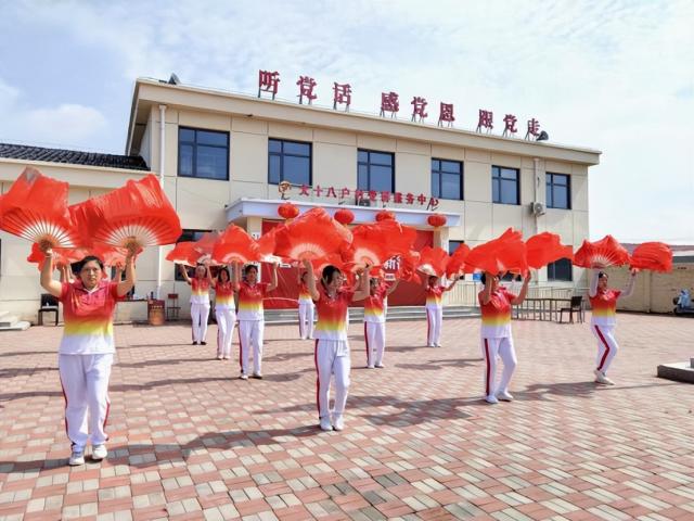 红心向党！庆“七一”活动进行中……