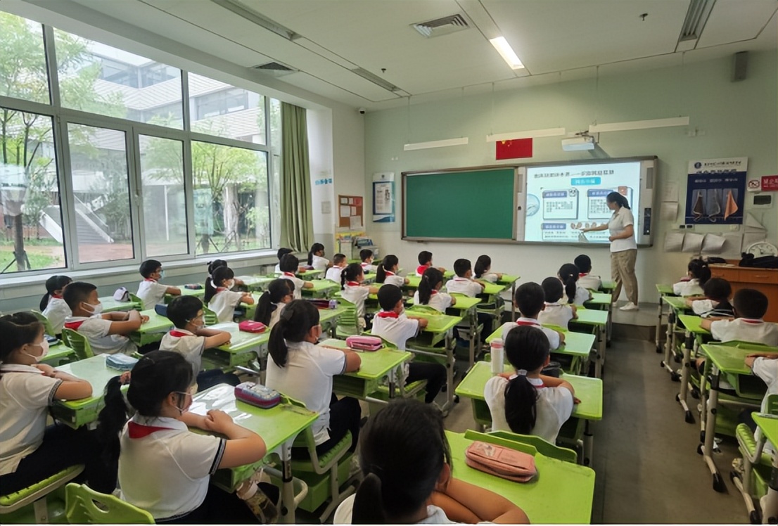 送你一枚“绿书签”！“扫黄打非·护苗”行动守护成长之路
