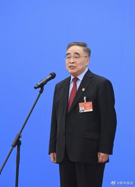 中国工程院院士,天津中医药大学校长张伯礼说,在去年武汉抗疫队伍中,"