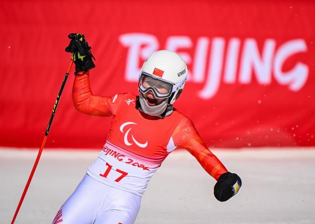 冬残奥会高山滑雪的比赛在延庆赛区的国家高山滑雪中心进行,这个项目