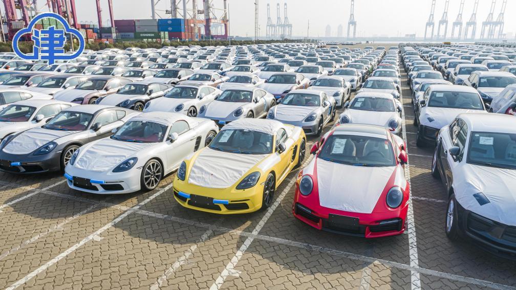 商品车15000余辆,用滚装速度彰显了天津港汽车物流专业化的能力与实力