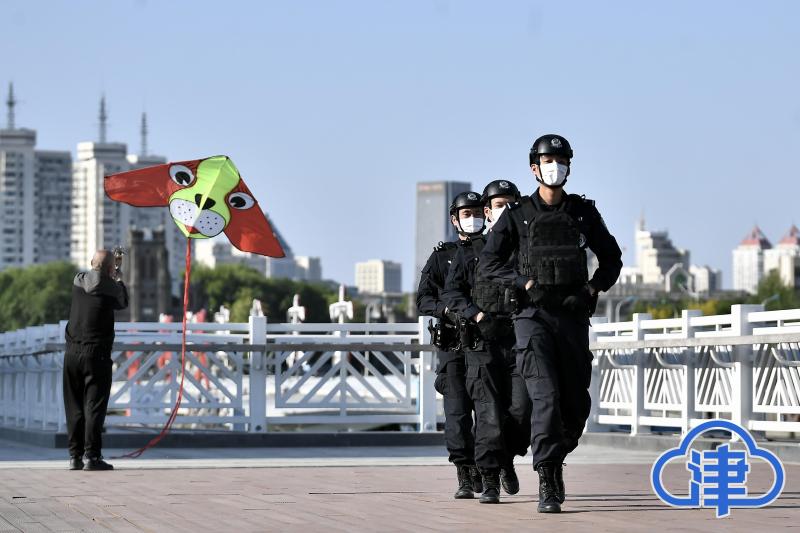 【津云镜头】"警"色很美!天津公安特警"尖刀"机动队护您平安