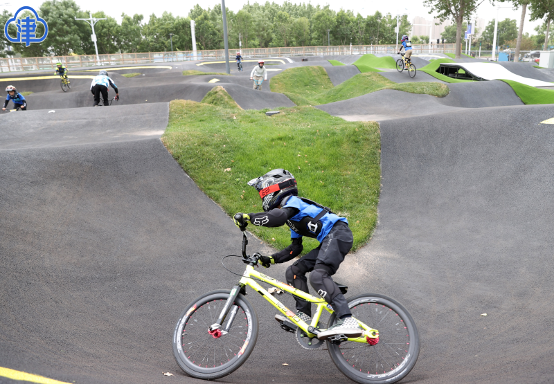 又一座体育公园中新生态城泵道公园投入使用