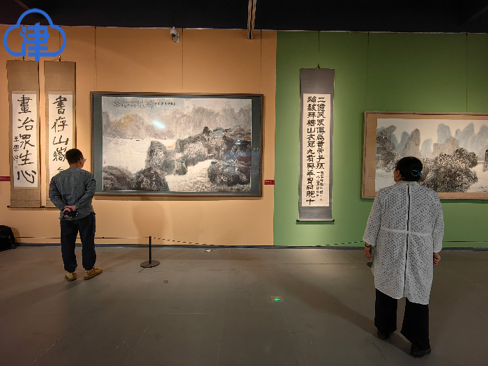 1953年起在天津大学任教,创立天津大学王学仲艺术研究所